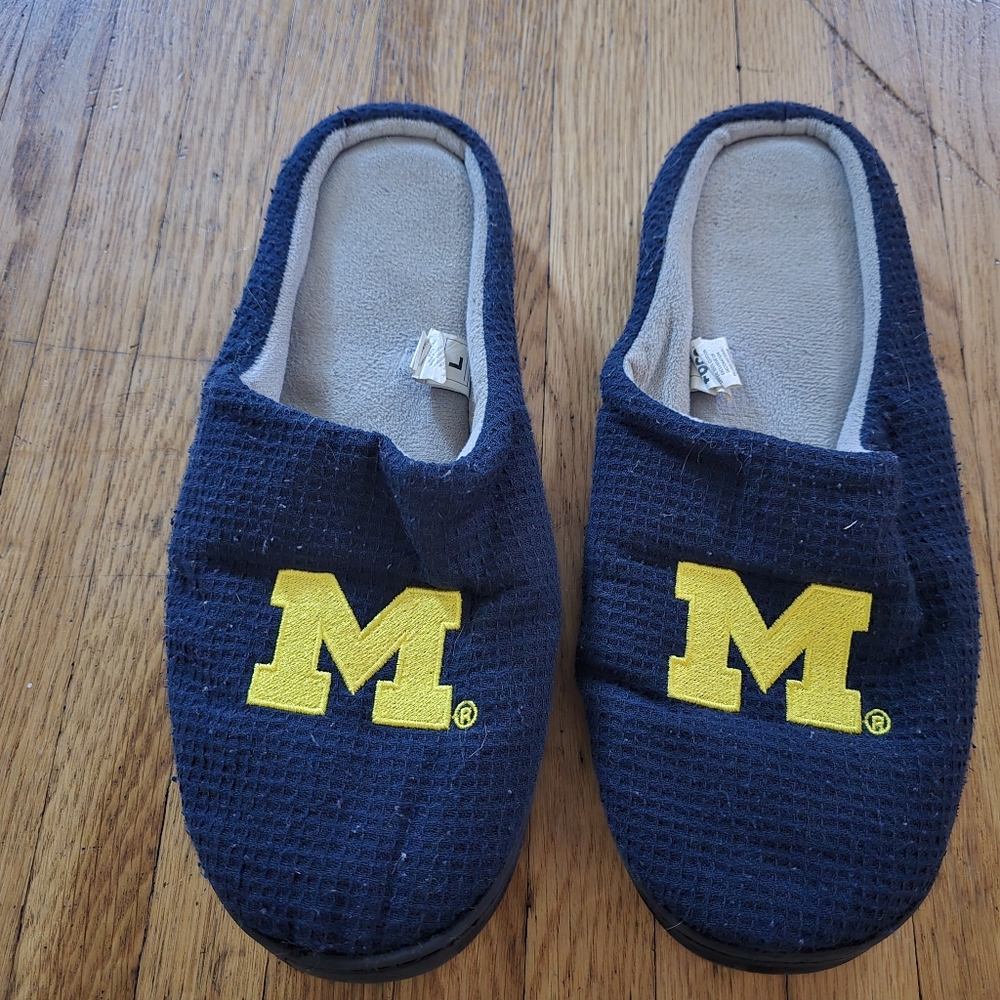 Michigan House Slippers